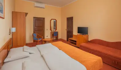 Erzsbet Park Hotel Pardfrd