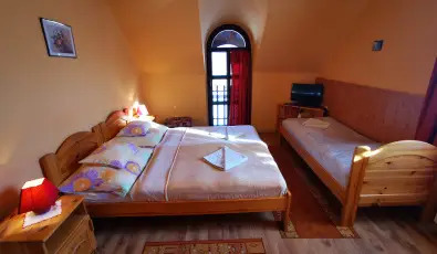 Hegyi Panzi Szilvsvrad