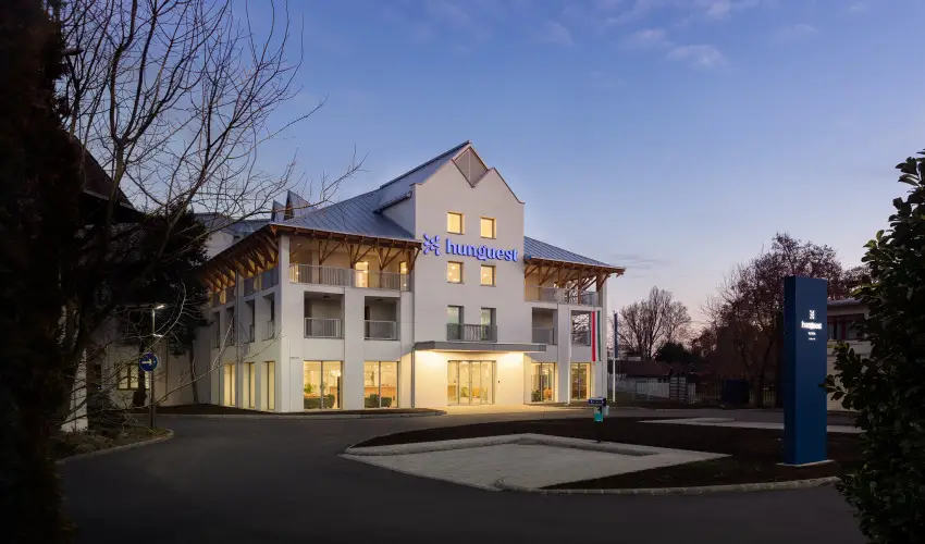 Hunguest Hotel Flra Eger