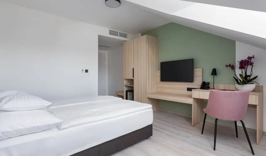 Hunguest Hotel Flra Eger