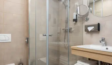 Hunguest Hotel Flra Eger