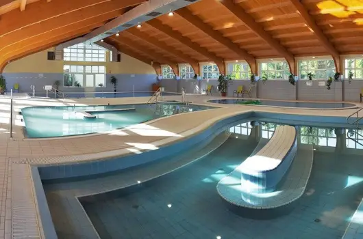 Hajnal Hotel, Mez�k�vesd, Eger - 16 km