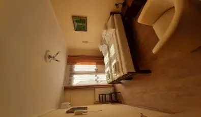 Hajnal Hotel Mez�k�vesd