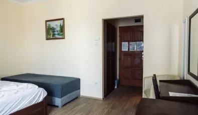 Hajnal Hotel Mez�k�vesd