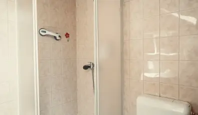 Hajnal Hotel Mez�k�vesd