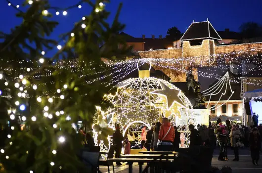 Hotel Korona Wellness, Rendezvny & Borhotel Eger, Eger