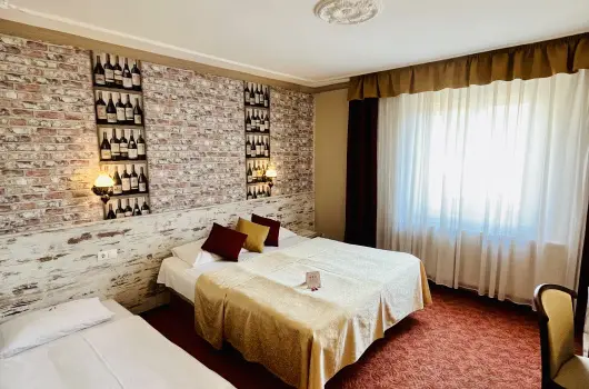 Hotel Korona Wellness, Rendezv�ny & Borhotel Eger, Eger