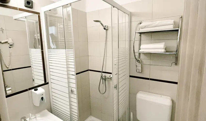 Hotel Korona Wellness, Rendezvny & Borhotel Eger Eger