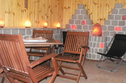 Hotel Szeleta, Lillaf�red, Eger - 29 km