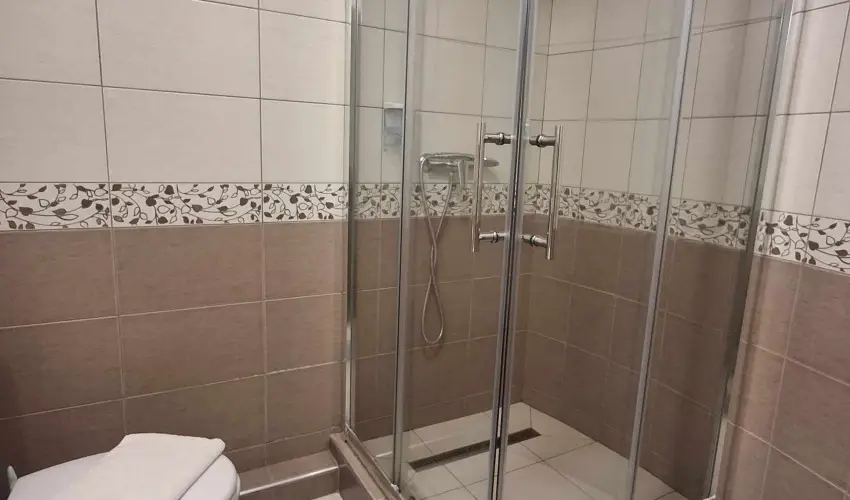 Hotel Unicornis Eger