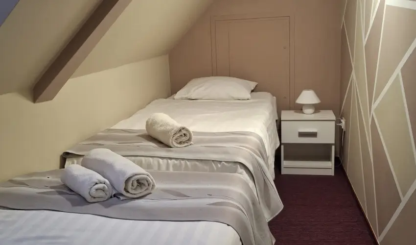 Hotel Unicornis Eger