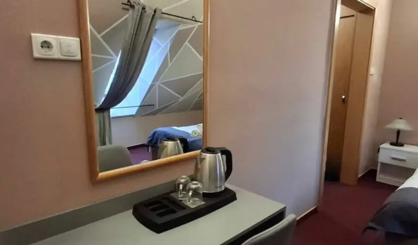 Hotel Unicornis Eger