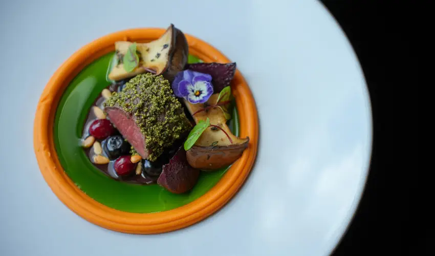 Imola Udvarh�z Eger