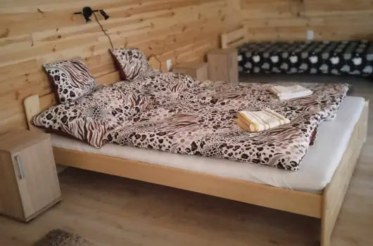 Lilla Apartmanhzak, Szilvsvrad, Eger - 18 km