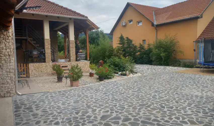 Lilla Apartmanhzak Szilvsvrad