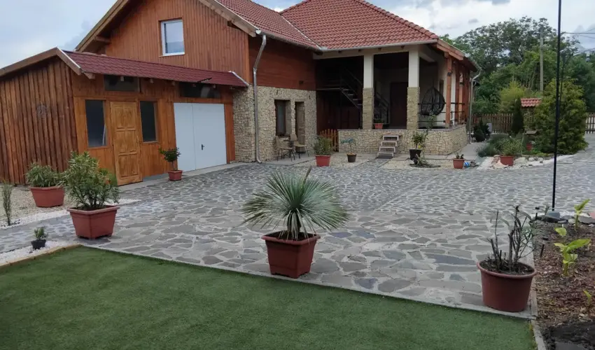 Lilla Apartmanhzak Szilvsvrad