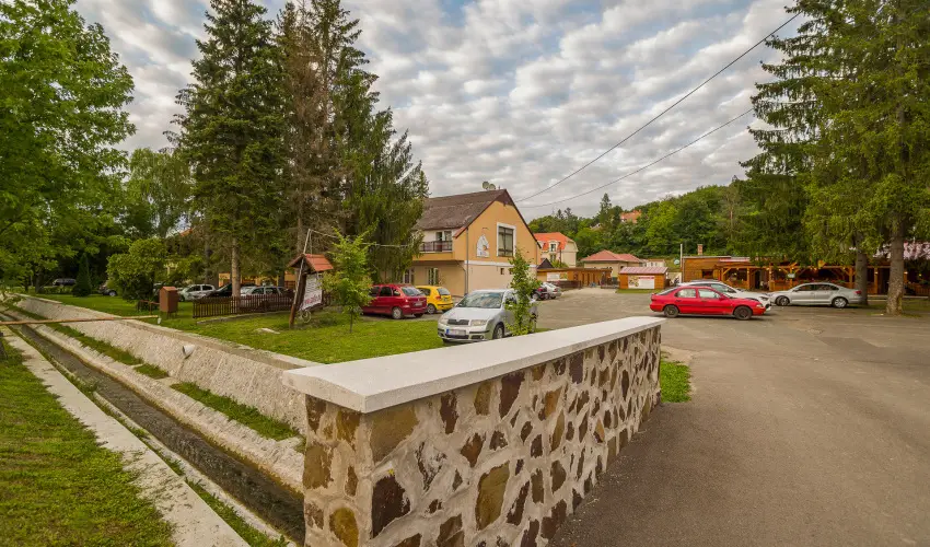 Lipicai Hotel Szilvsvrad