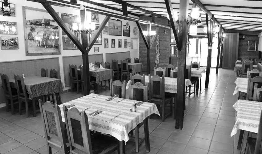 M�tyus Udvarh�z Kengyel Fogad� Eger