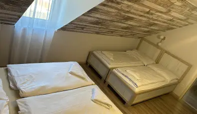 M�tyus Udvarh�z Kengyel Fogad� Eger