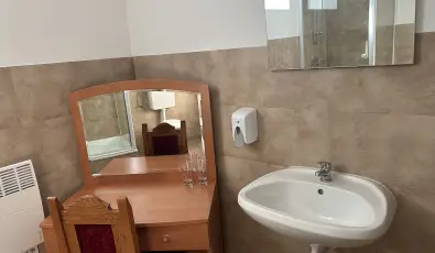 M�tyus Udvarh�z Kengyel Fogad� Eger