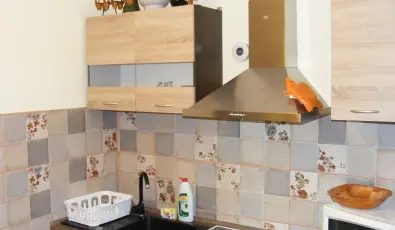 Ngy Glya Apartman Sarud