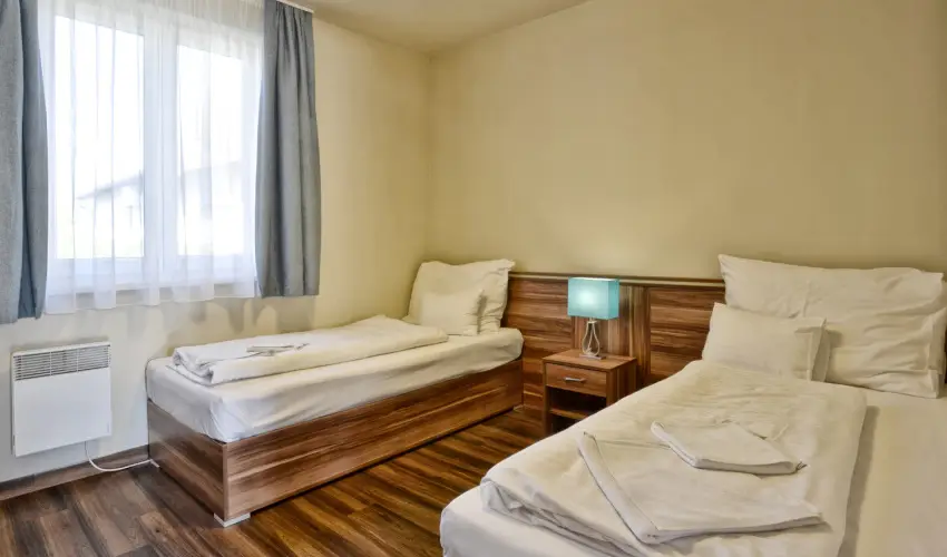 Pandora Zsry Apartmanok Mezkvesd