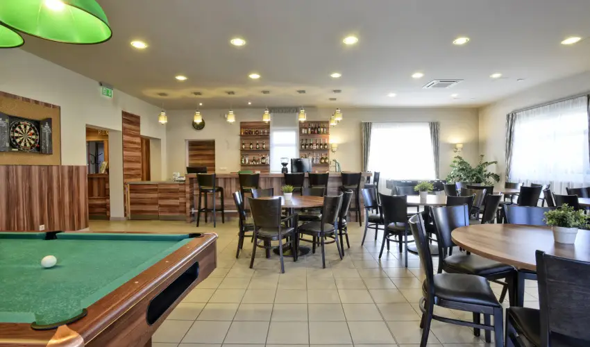 Pandora Zsry Apartmanok Mezkvesd