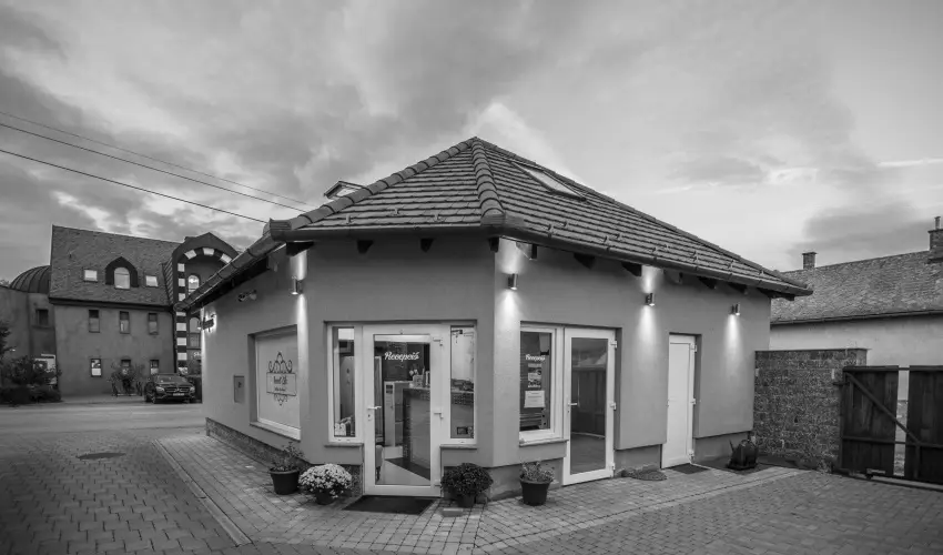 Sweet-Life Wellness Apartman Egerszal�k