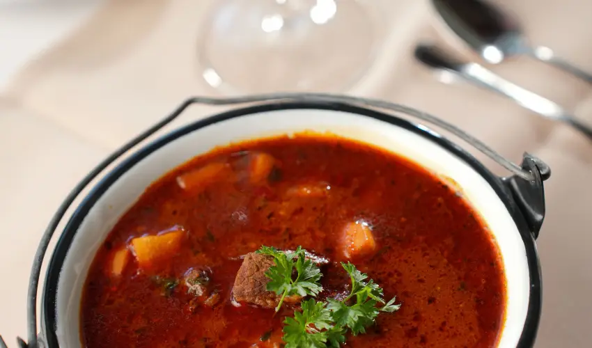 Szalajka Fogad Szilvsvrad