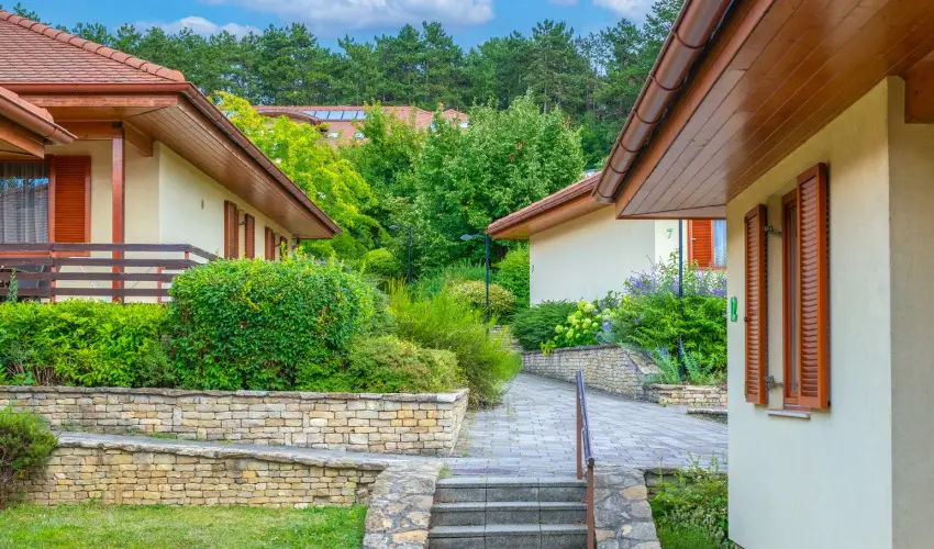 Szalajka Liget Hotel �s Apartmanh�zak Szilv�sv�rad