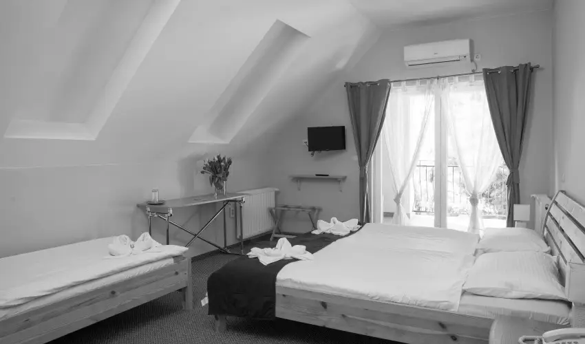 Szent Istv�n Hotel Eger