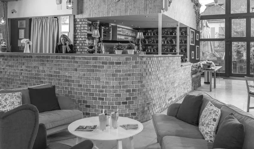 Tndrkert Hotel Noszvaj