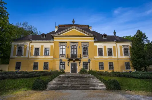 T�nd�rkert Hotel, Noszvaj, Eger - 9 km
