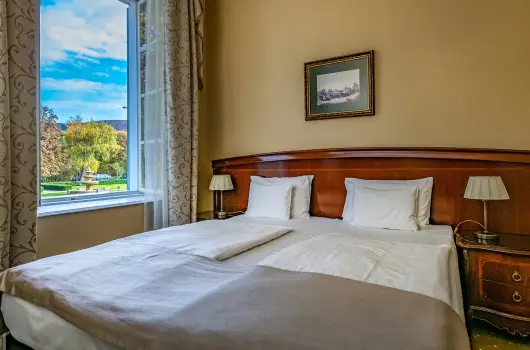 La Contessa Kast�lyhotel, Szilv�sv�rad, Eger - 18 km