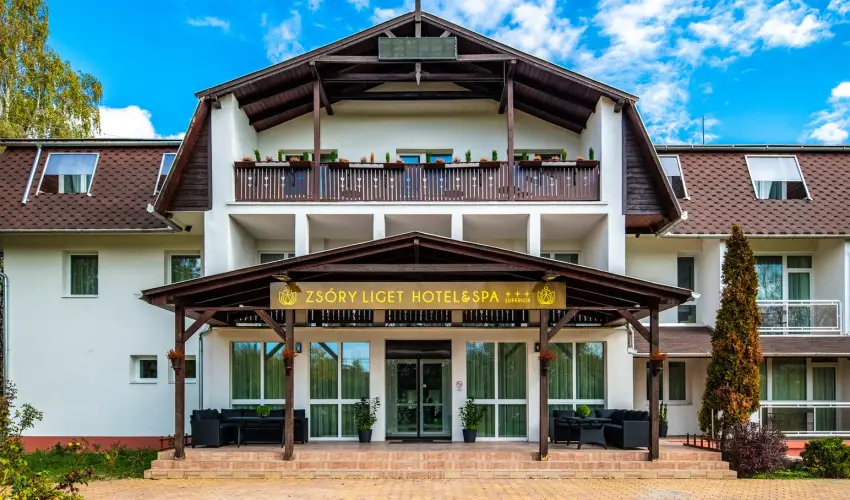 Zsry Liget Hotel & Spa Mezkvesd